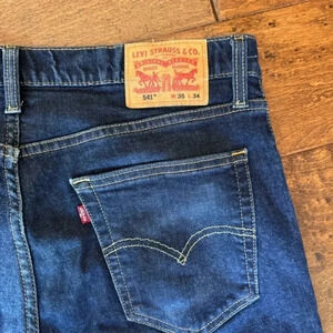 Levi’s 541 35x34 Athletic Taper